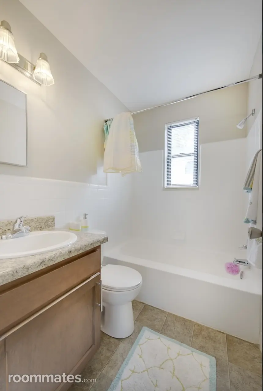 Profile photo 1 of 6