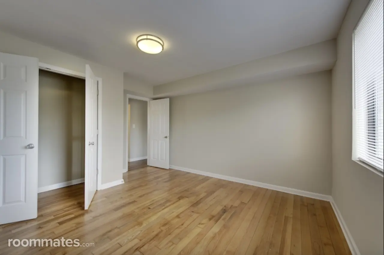 Profile photo 2 of 6