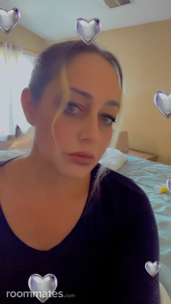 Profile photo 9 of 9