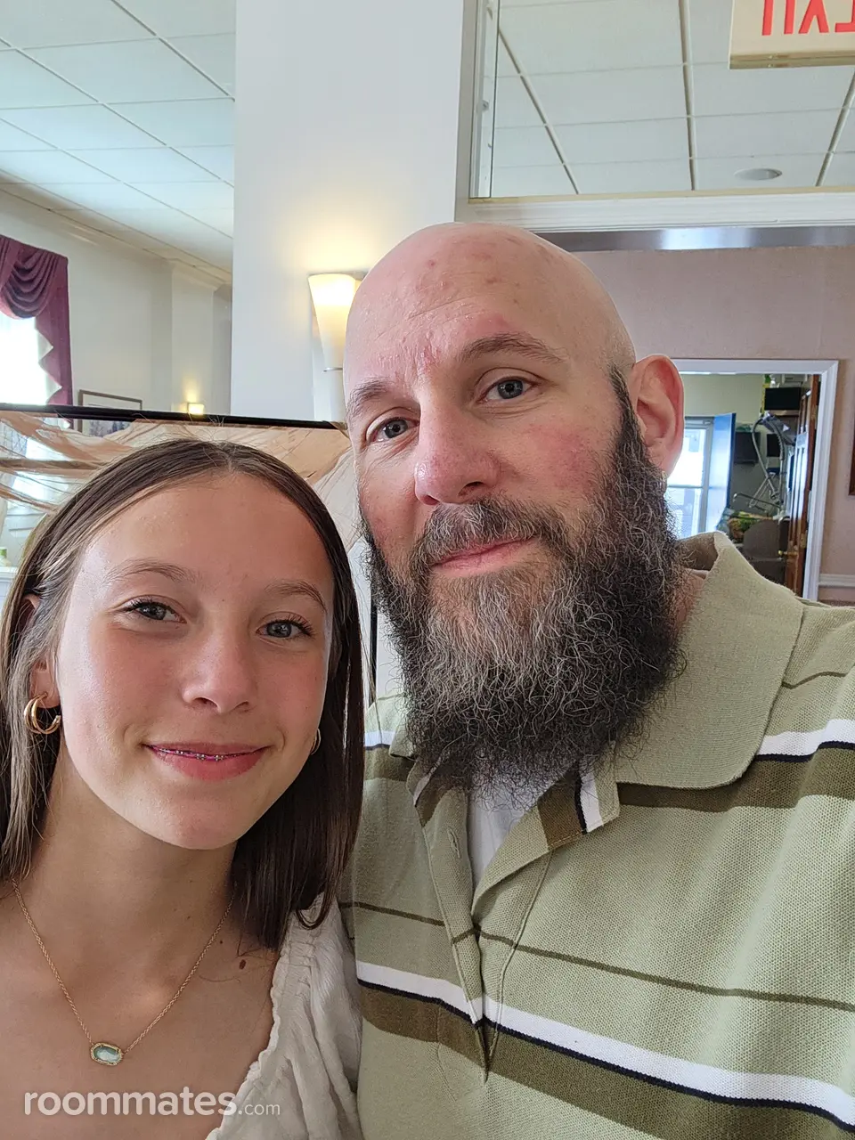 Profile photo 11 of 12