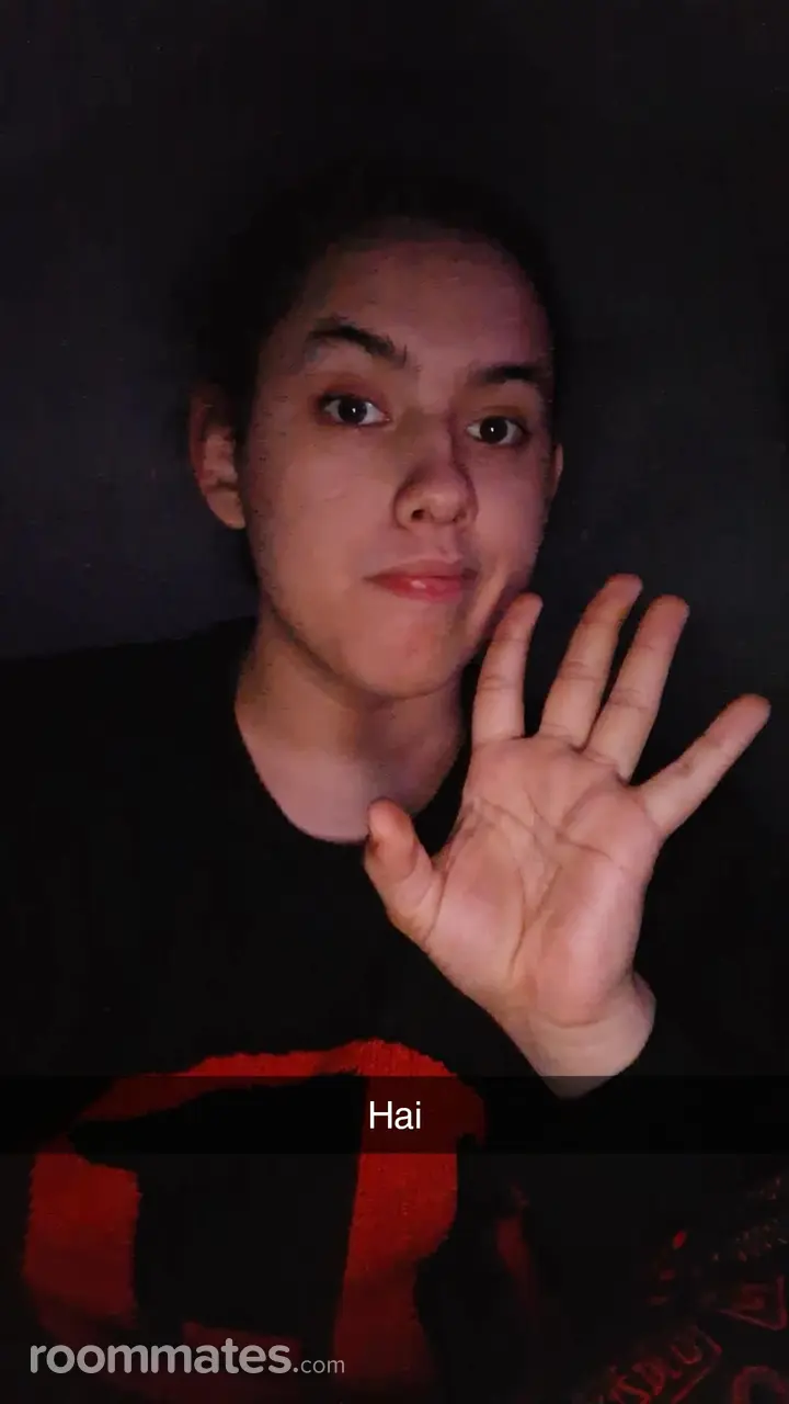 Profile photo 3 of 4