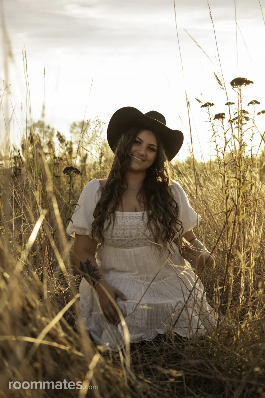 Profile photo 1 of 1