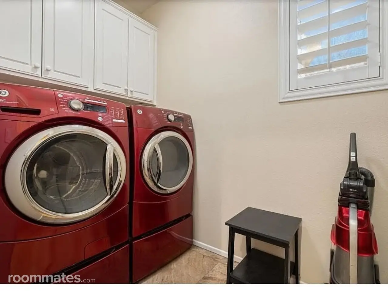 Profile photo 5 of 11