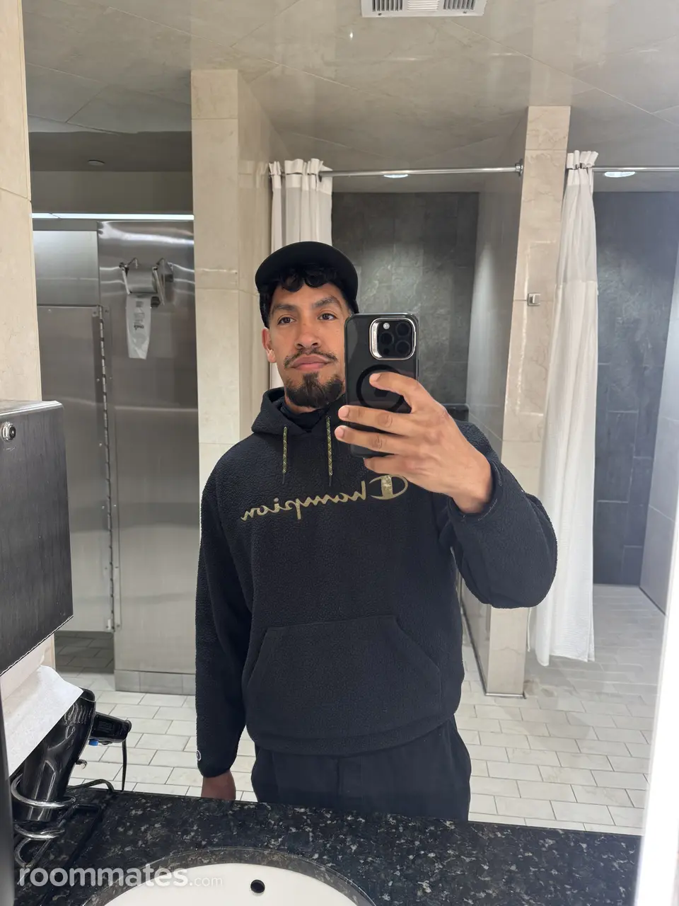 Profile photo 4 of 6