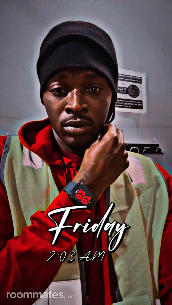 Profile photo 7 of 11