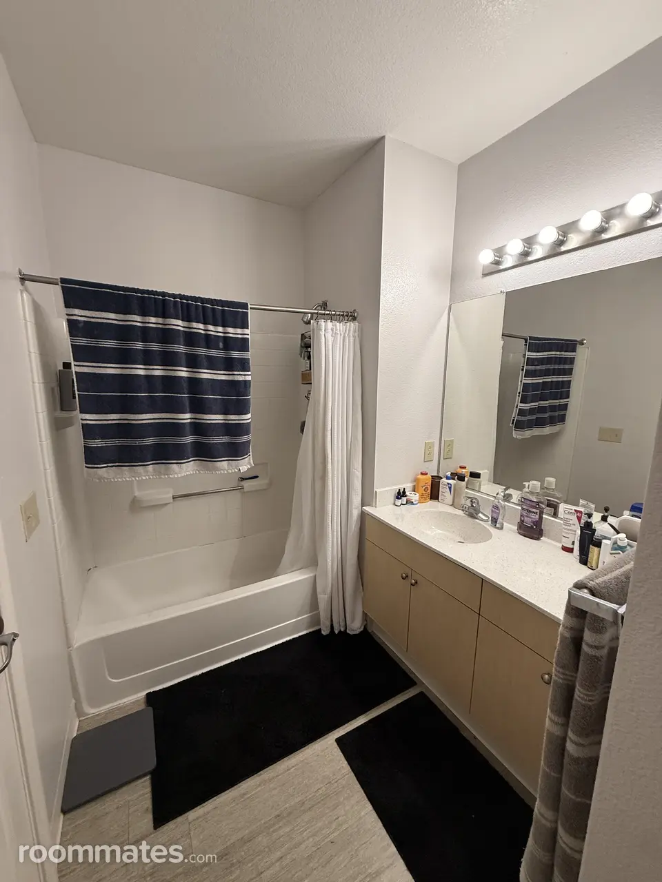 Profile photo 6 of 10