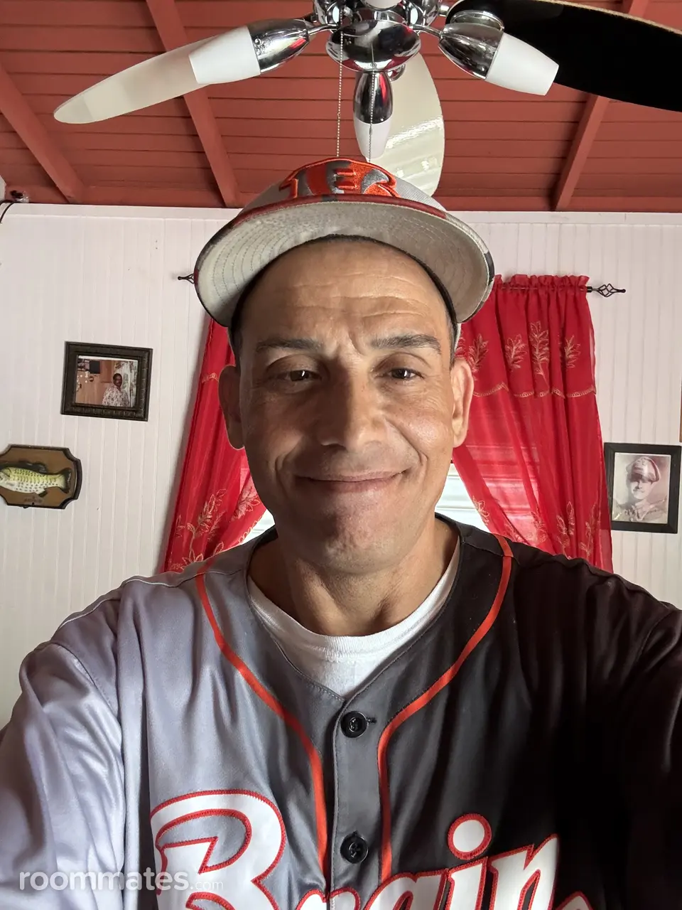 Profile photo 1 of 1