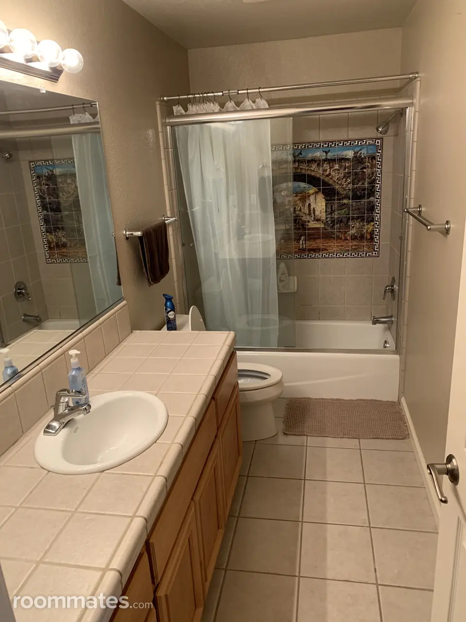 Profile photo 7 of 11