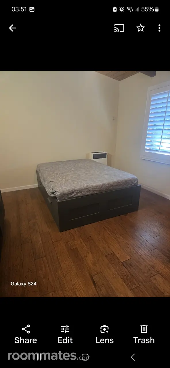 Profile photo 1 of 2