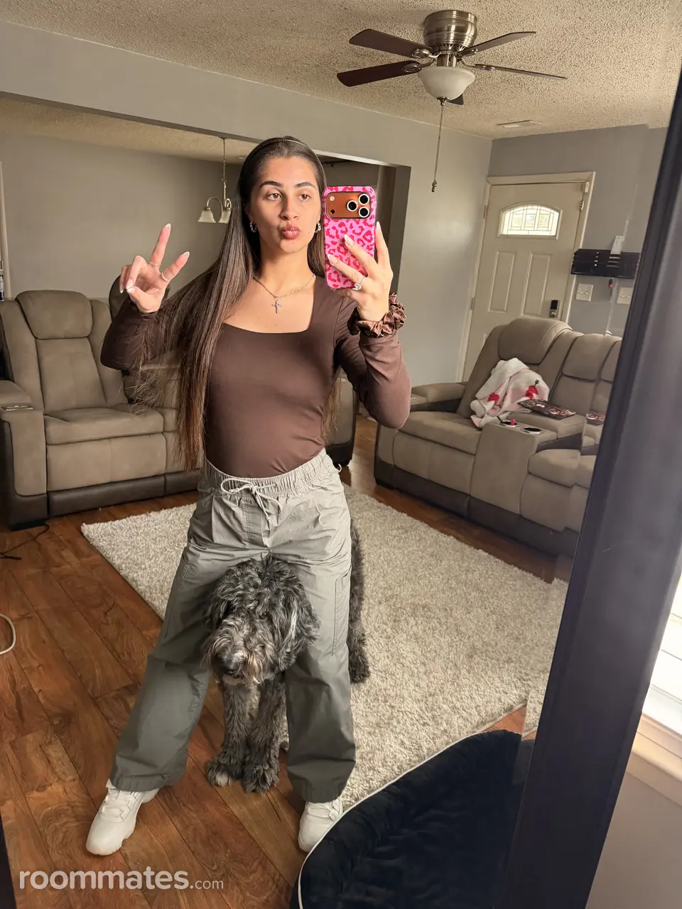 Profile photo 6 of 6