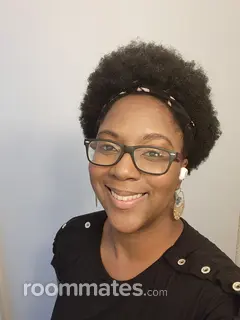 Roommate looking Bothell, WA, $1800