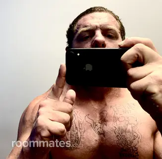 Roommate looking Stafford TX, $2000