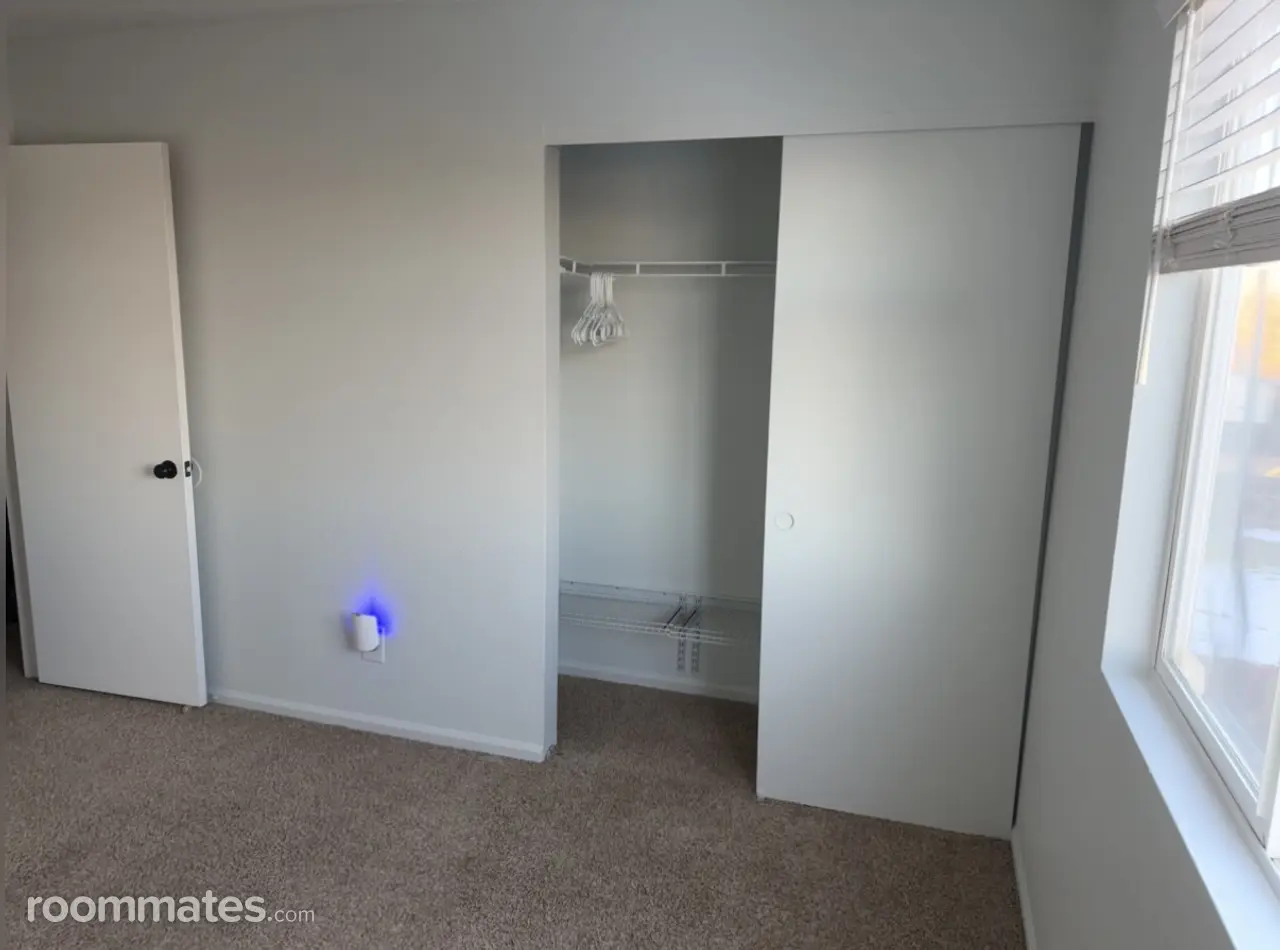 Profile photo 1 of 13