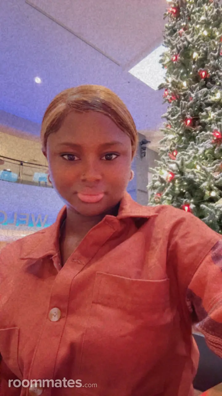 Profile photo 1 of 1