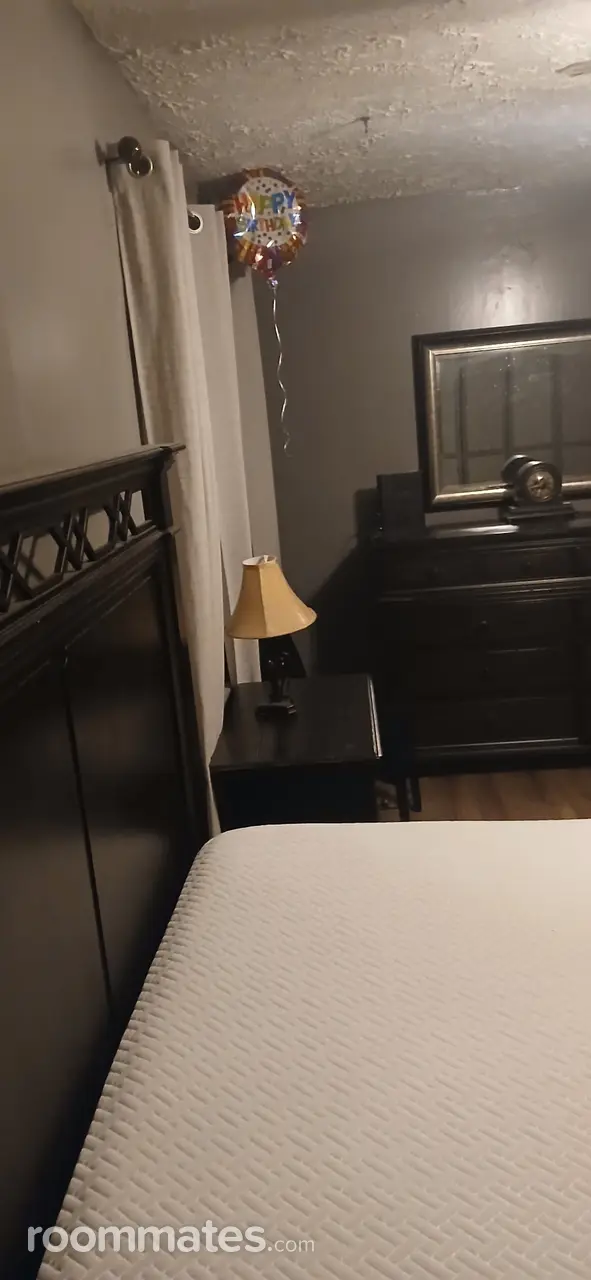 Profile photo 2 of 6