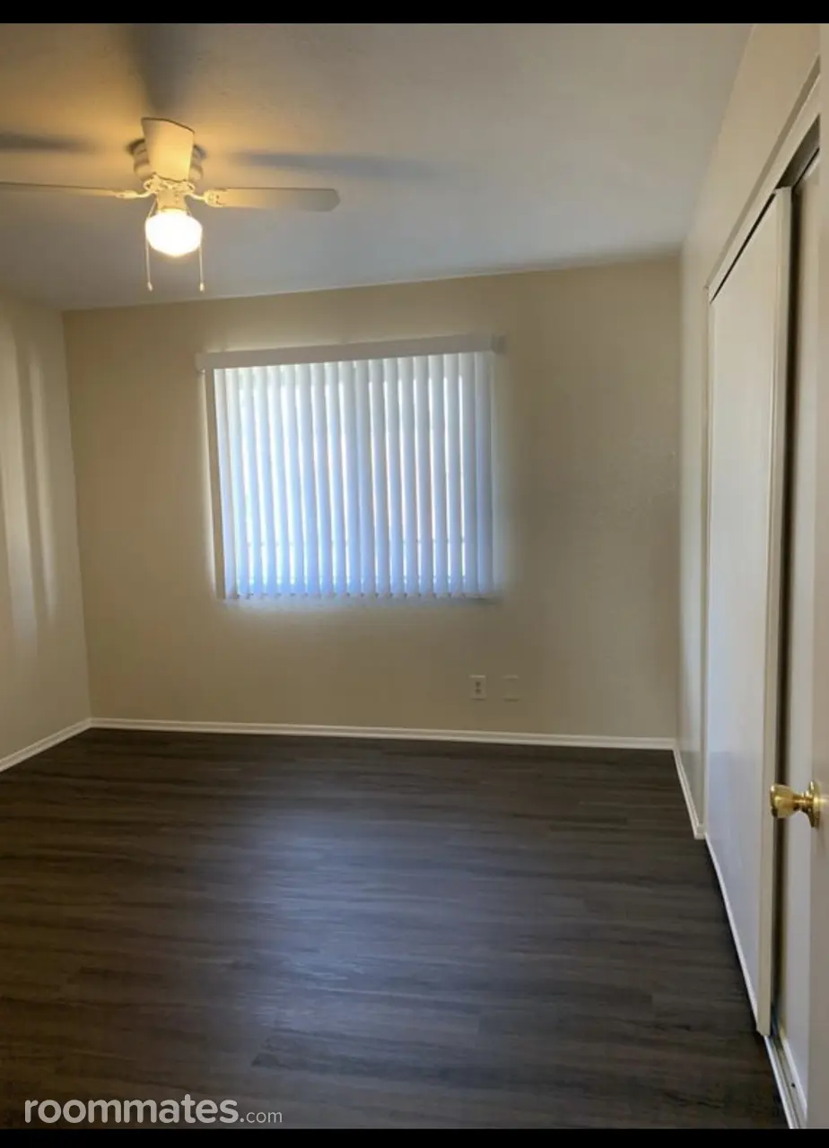 Profile photo 1 of 2