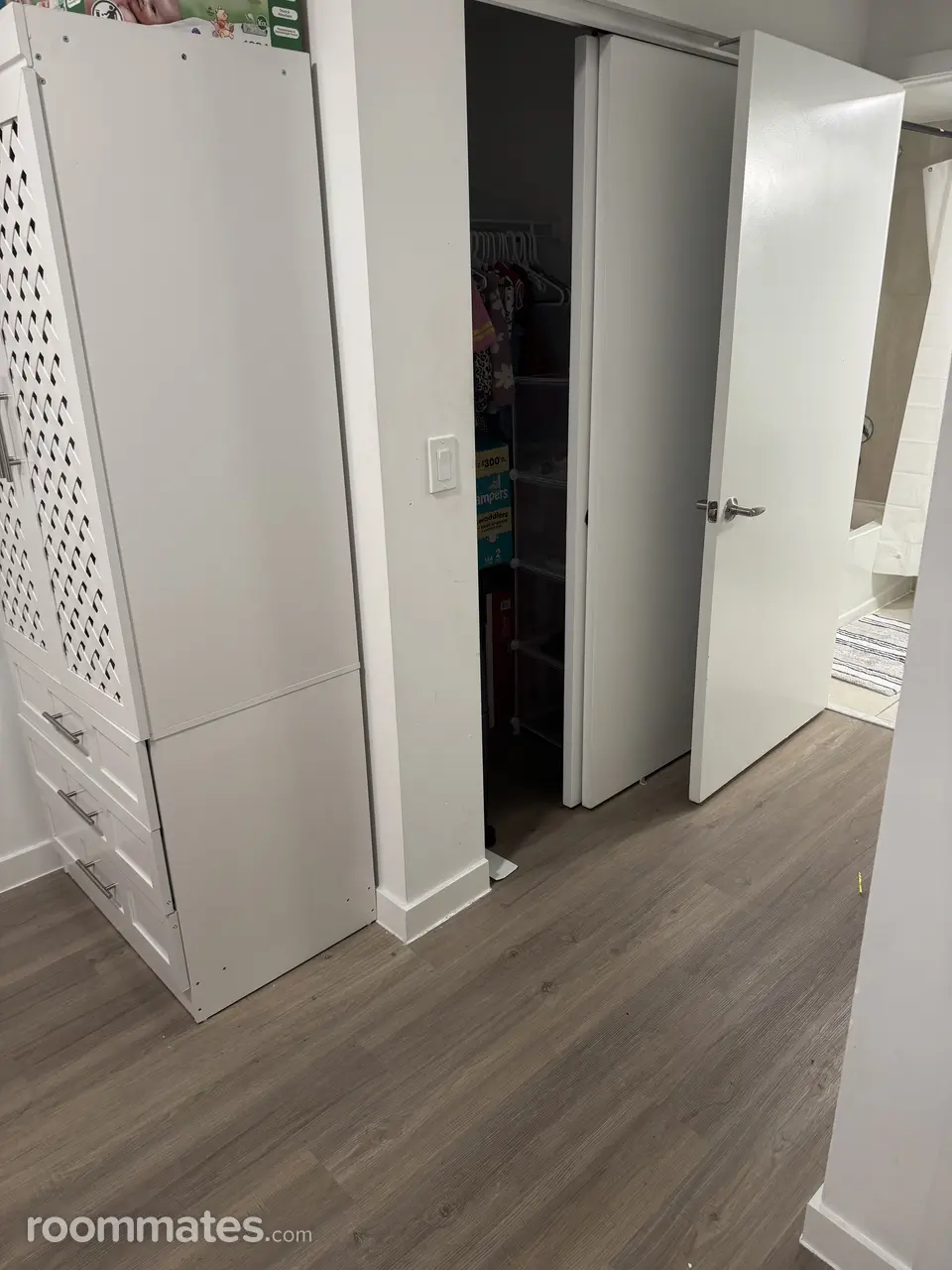 Profile photo 4 of 5