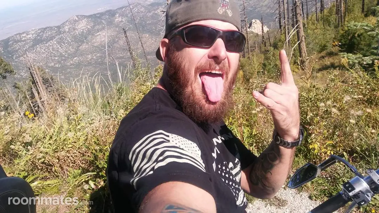 Profile photo 4 of 5