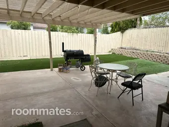 Room for rent in Canyon Country, CA $2000, house