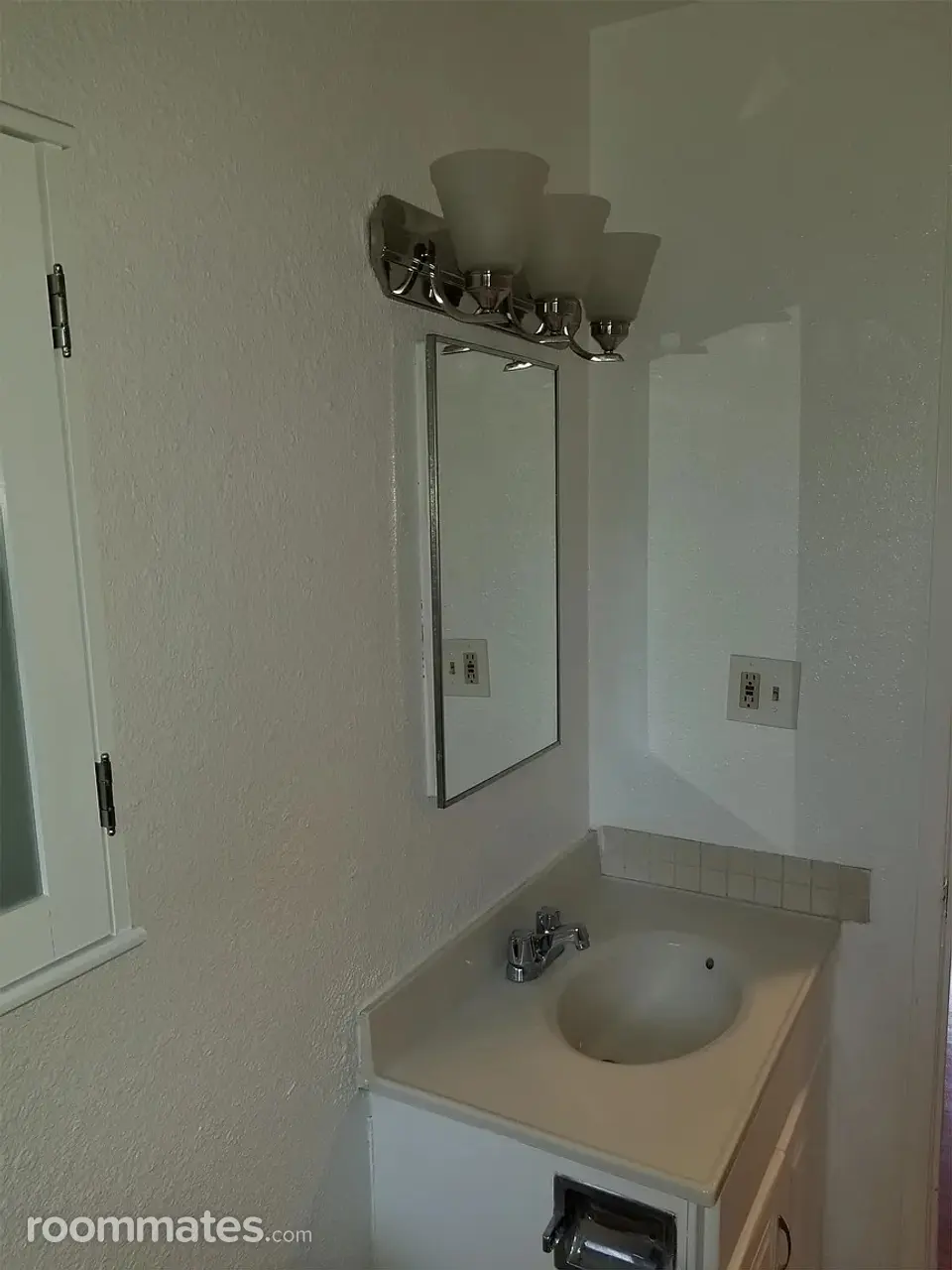 Profile photo 7 of 9