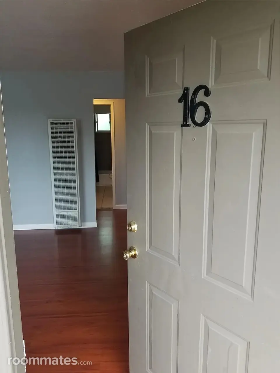 Profile photo 1 of 9