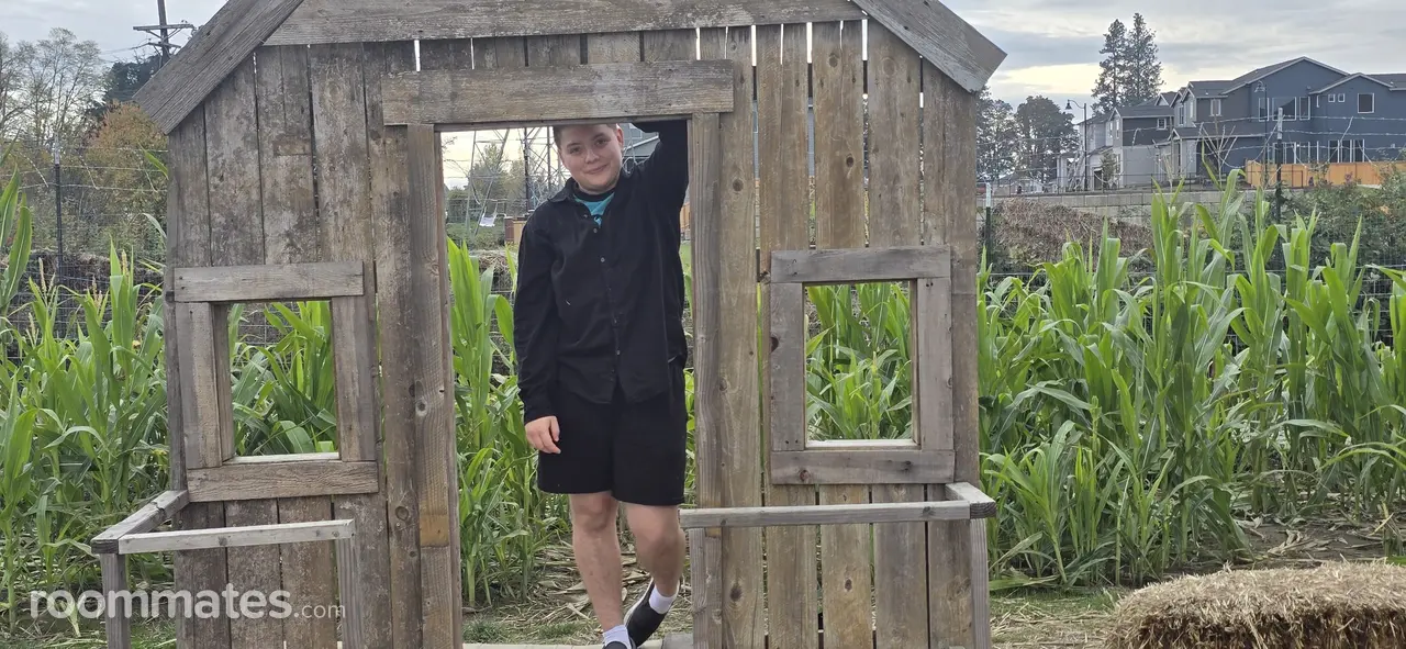 Profile photo 4 of 7