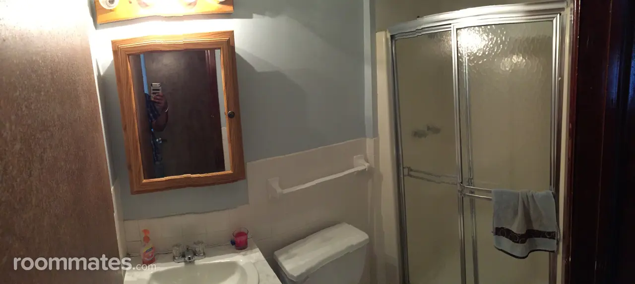 Profile photo 4 of 6