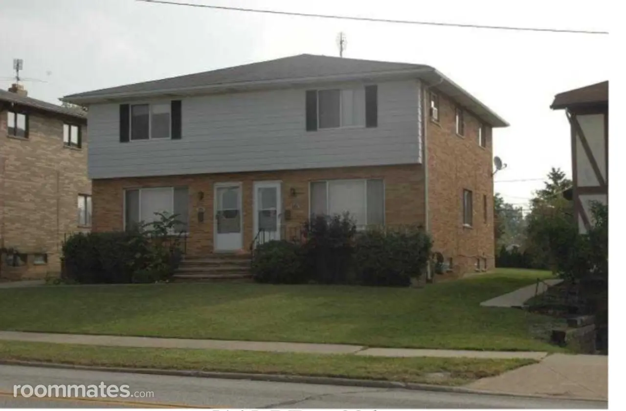 Profile photo 1 of 6