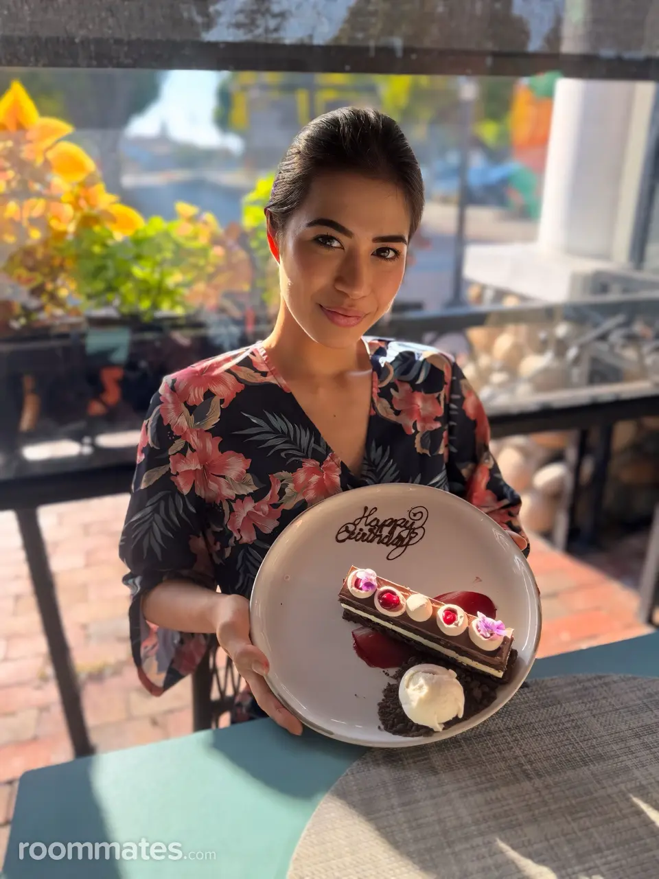 Profile photo 7 of 7