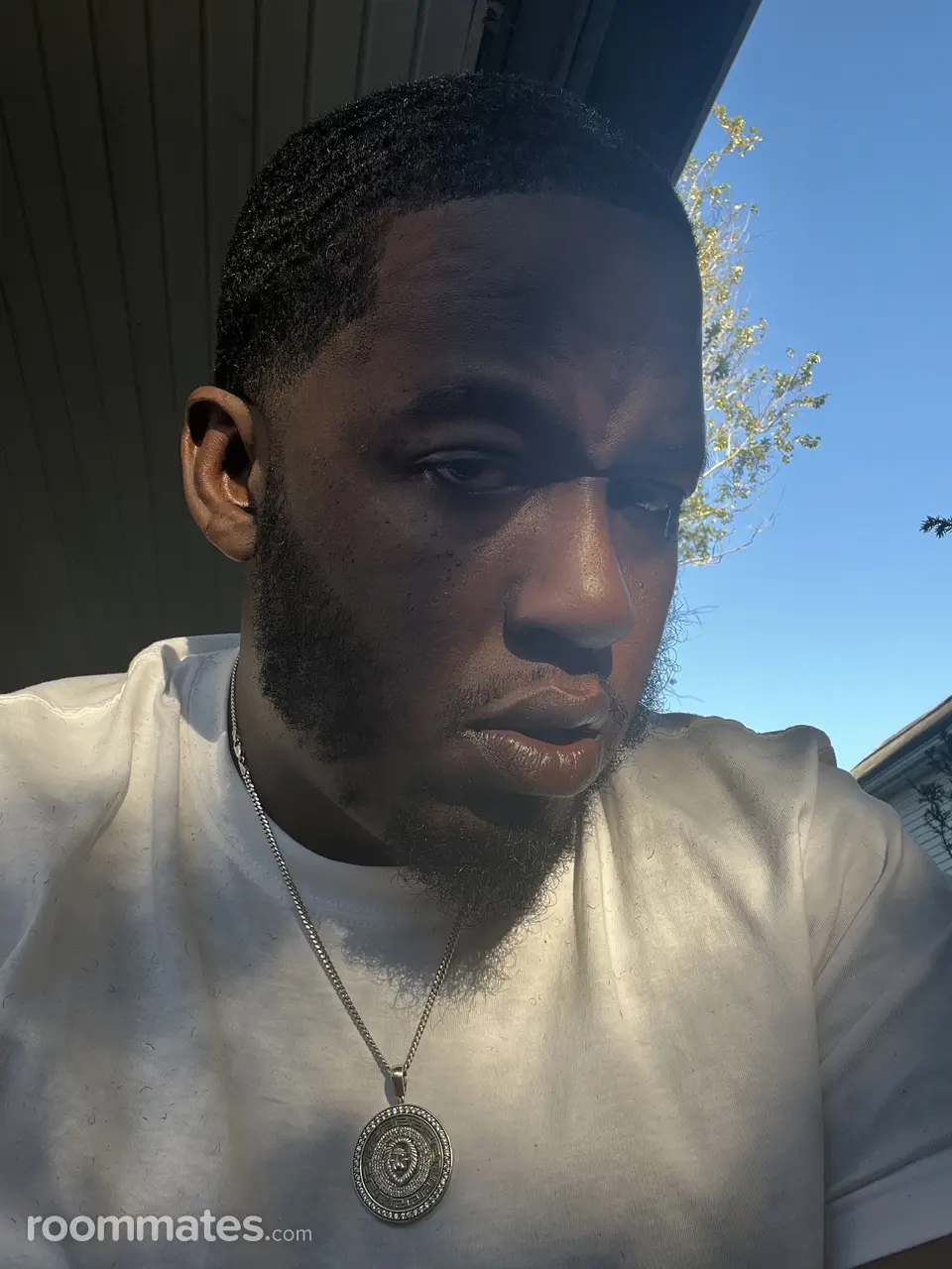 Profile photo 4 of 4