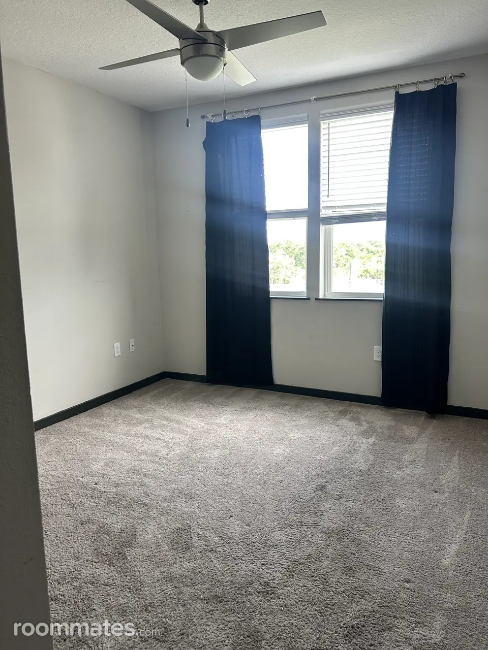 Profile photo 4 of 8