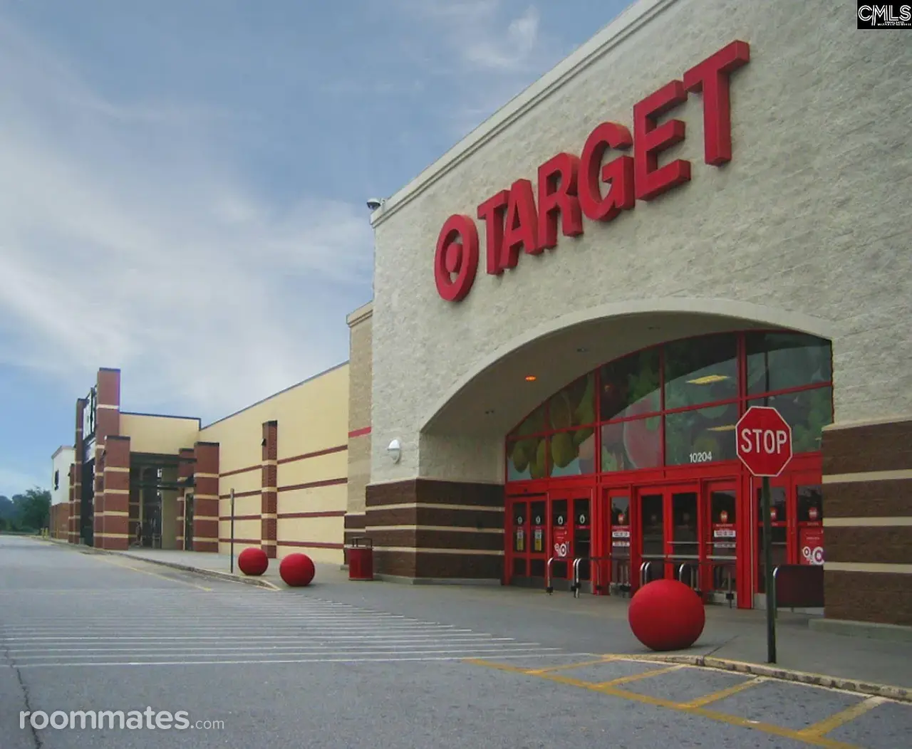 Profile photo 3 of 12