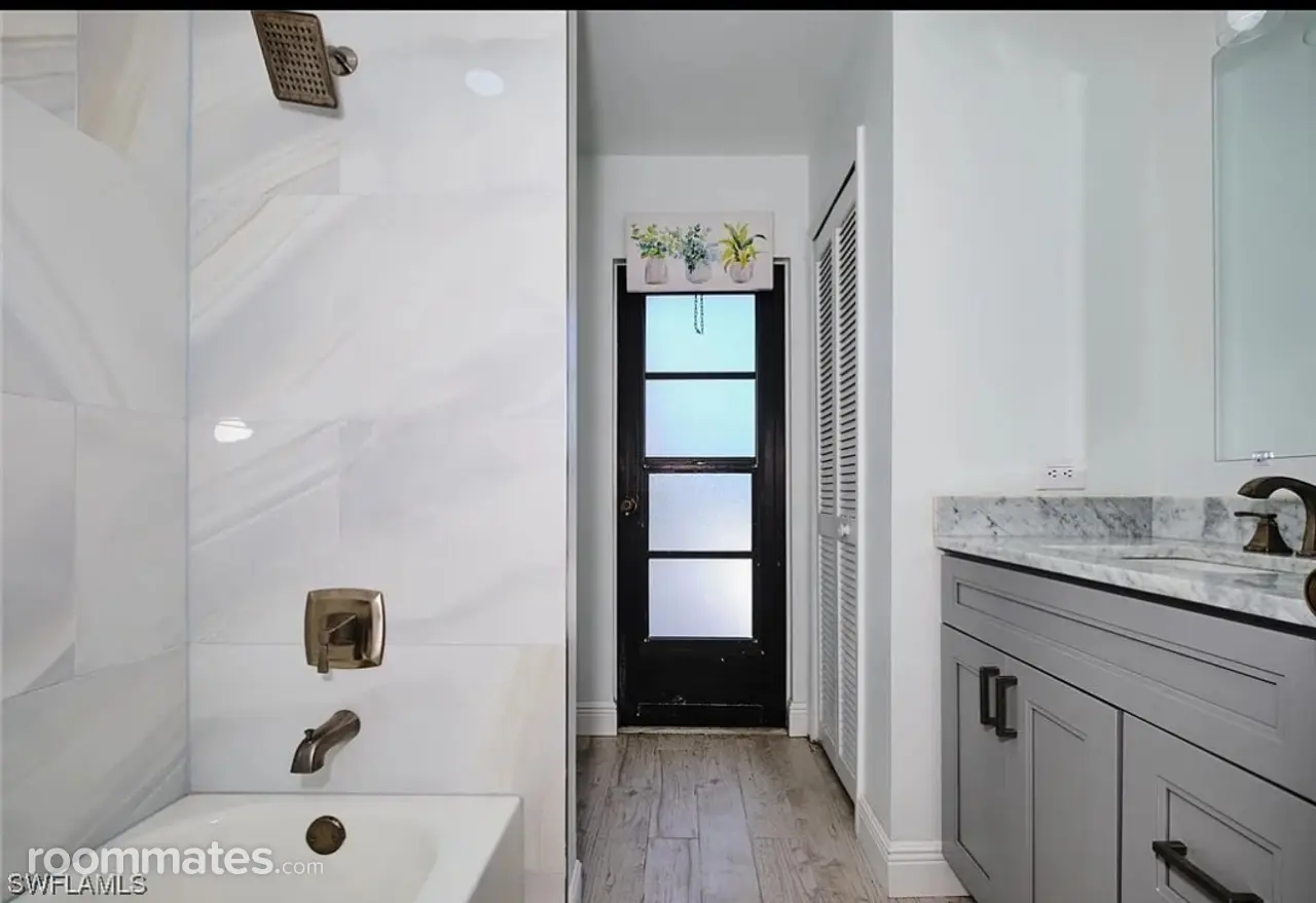 Profile photo 2 of 15