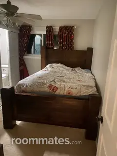 Room for rent in San Antonio, TX $1000, house