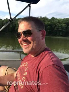 Roommate looking Cleveland, OH, $700