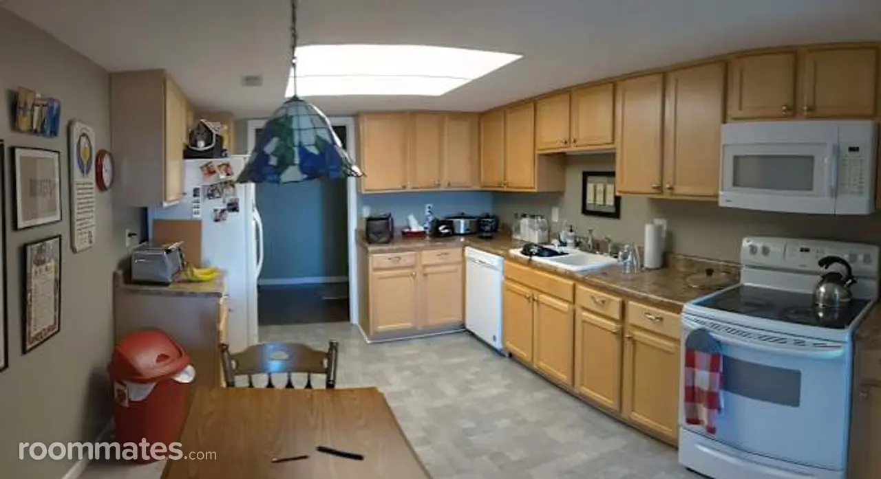 Profile photo 3 of 7