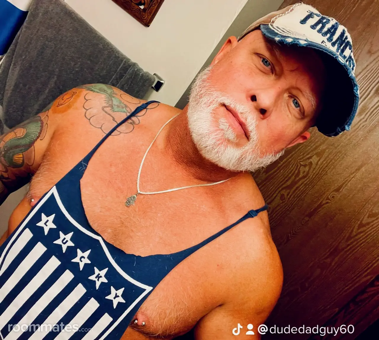 Profile photo 1 of 4