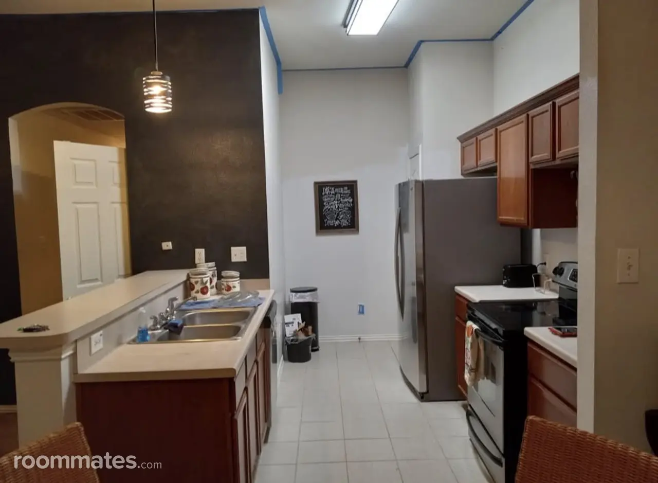 Profile photo 4 of 9