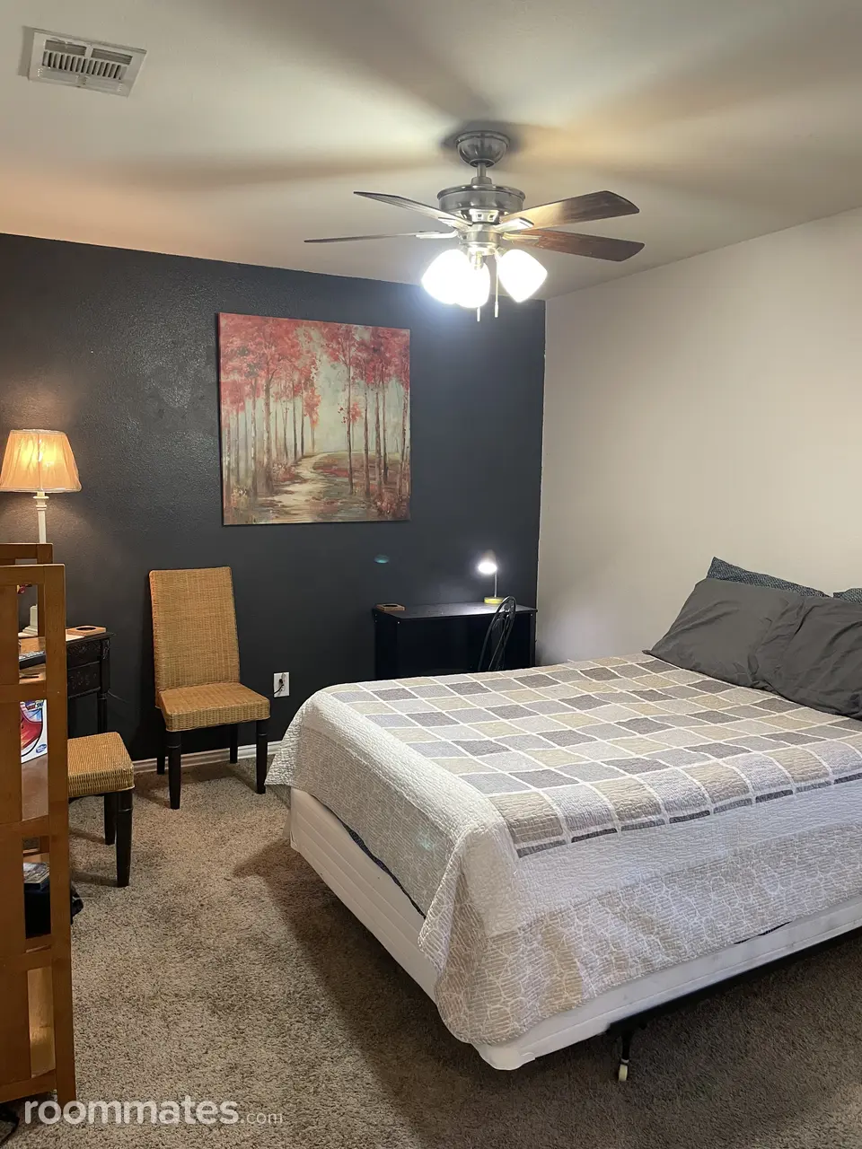 Profile photo 2 of 11