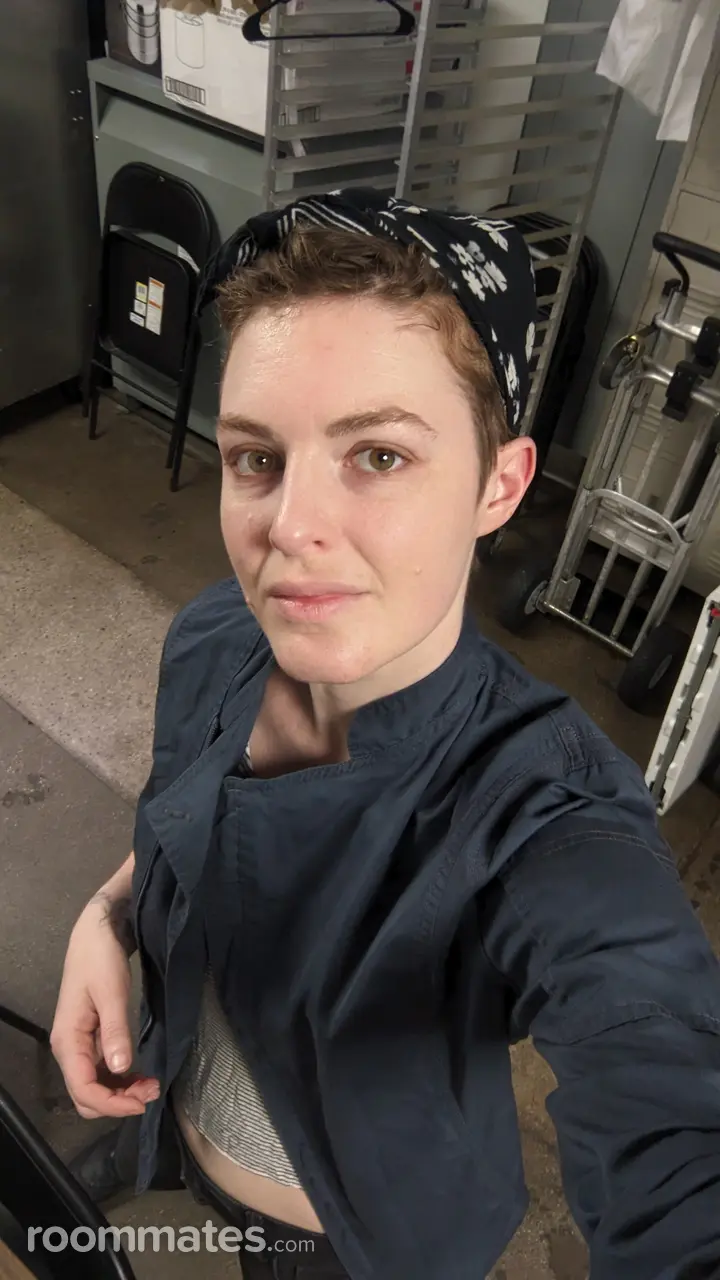 Profile photo 2 of 6