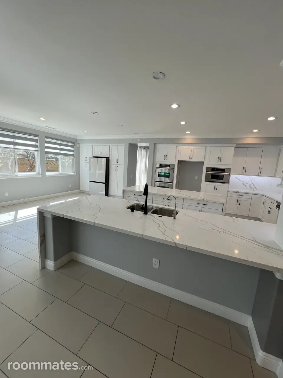 Profile photo 3 of 9