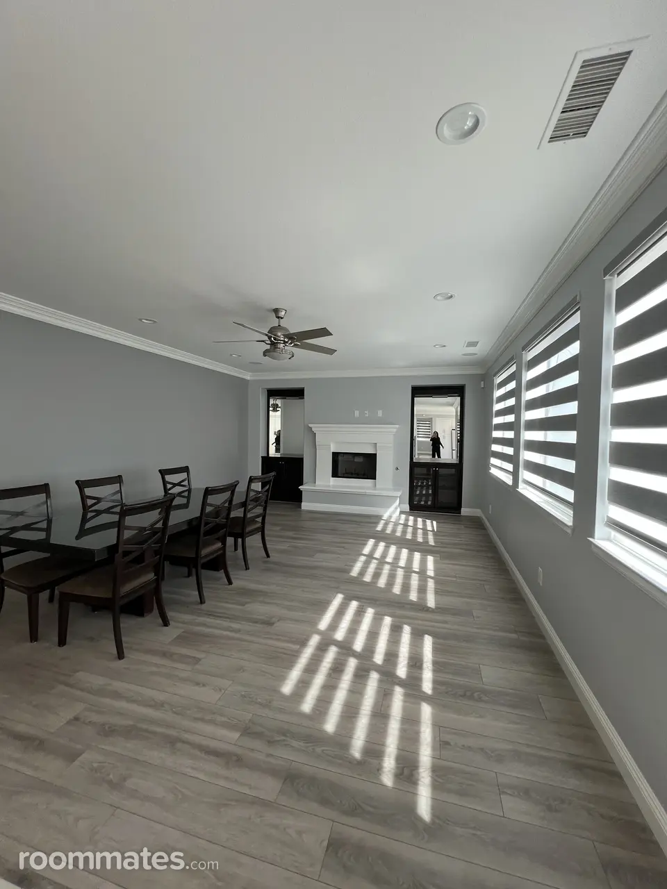 Profile photo 6 of 9