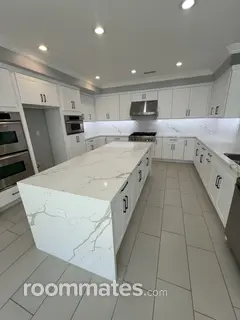 Room for rent in Eastvale, CA $1500, house