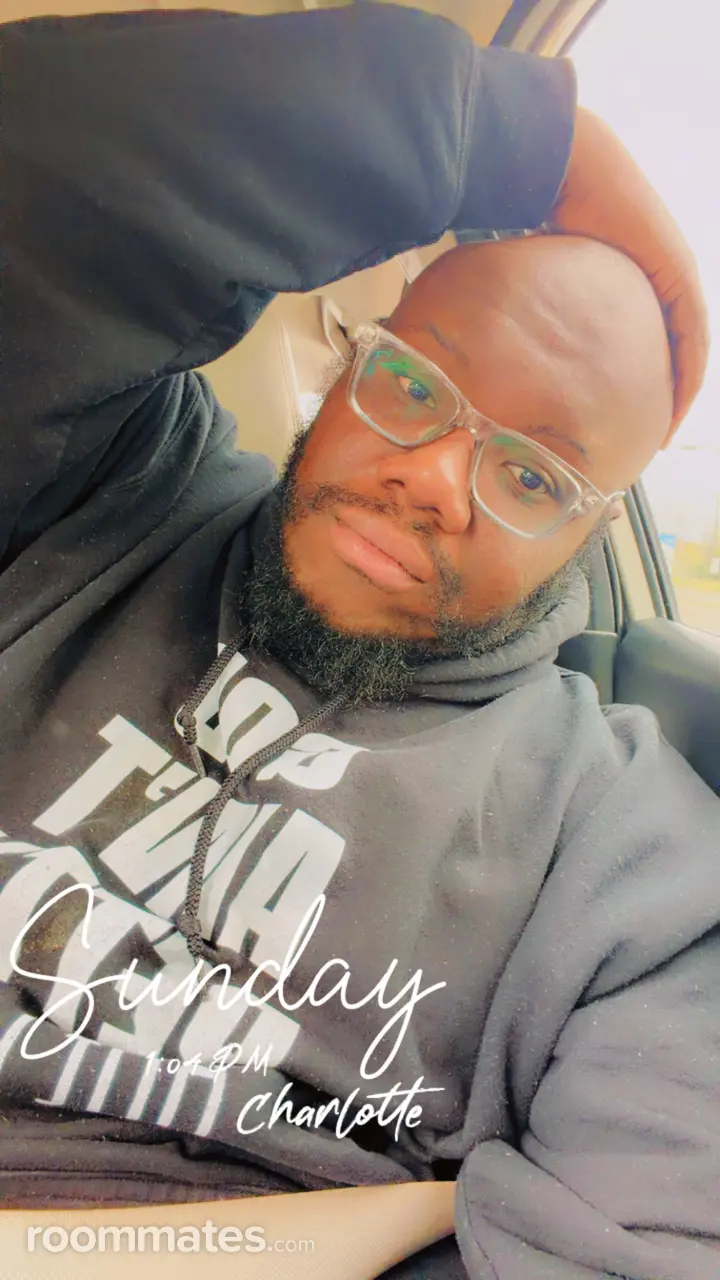 Profile photo 1 of 1