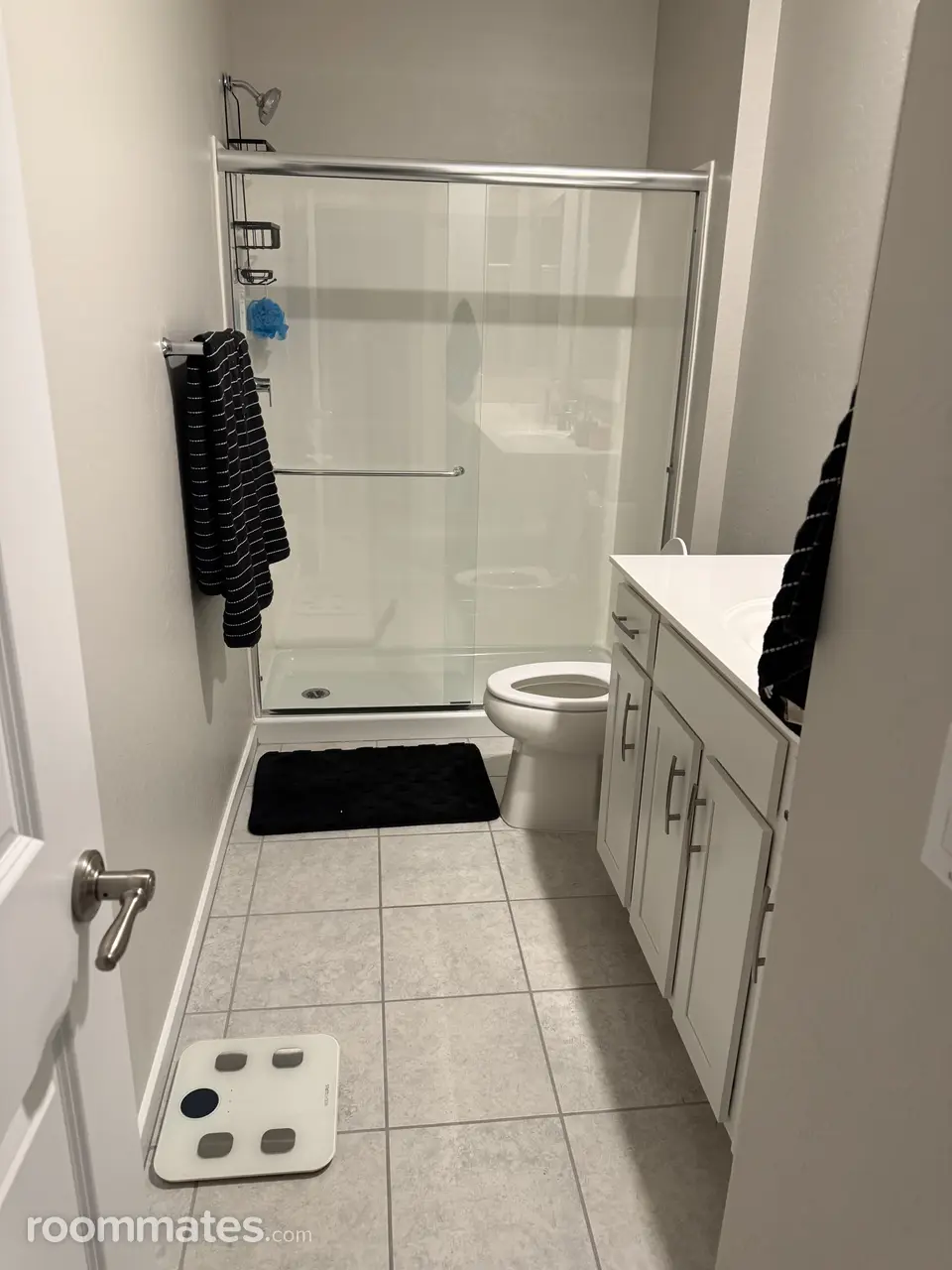 Profile photo 8 of 16