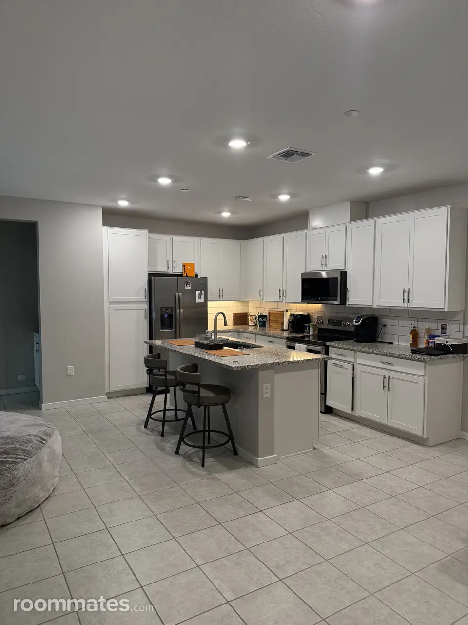 Profile photo 2 of 16