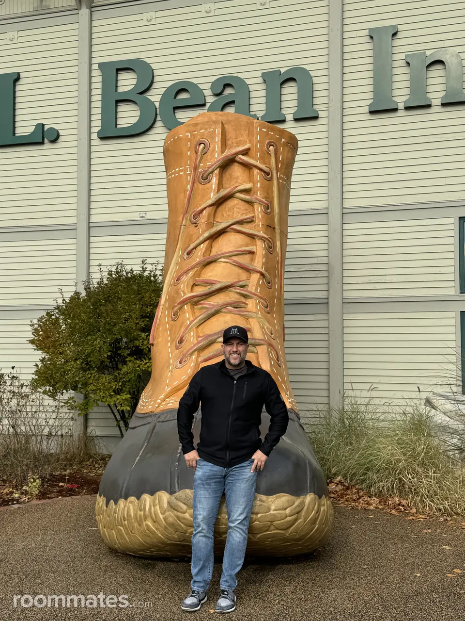 Profile photo 13 of 16