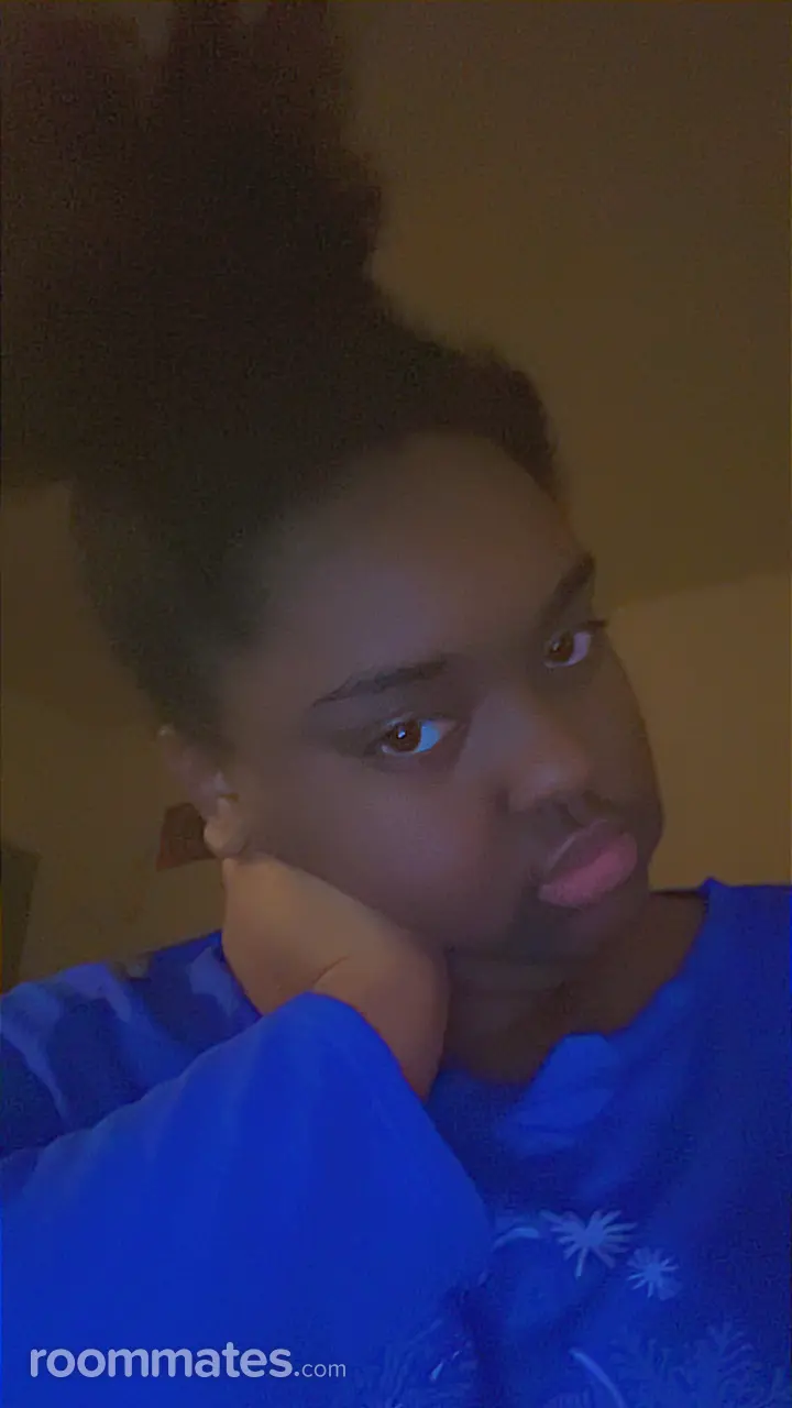 Profile photo 1 of 2