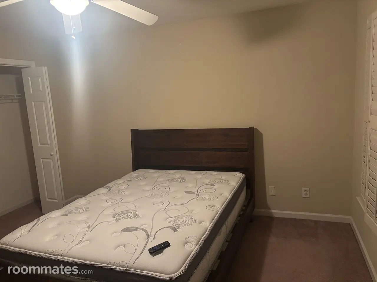 Profile photo 6 of 10