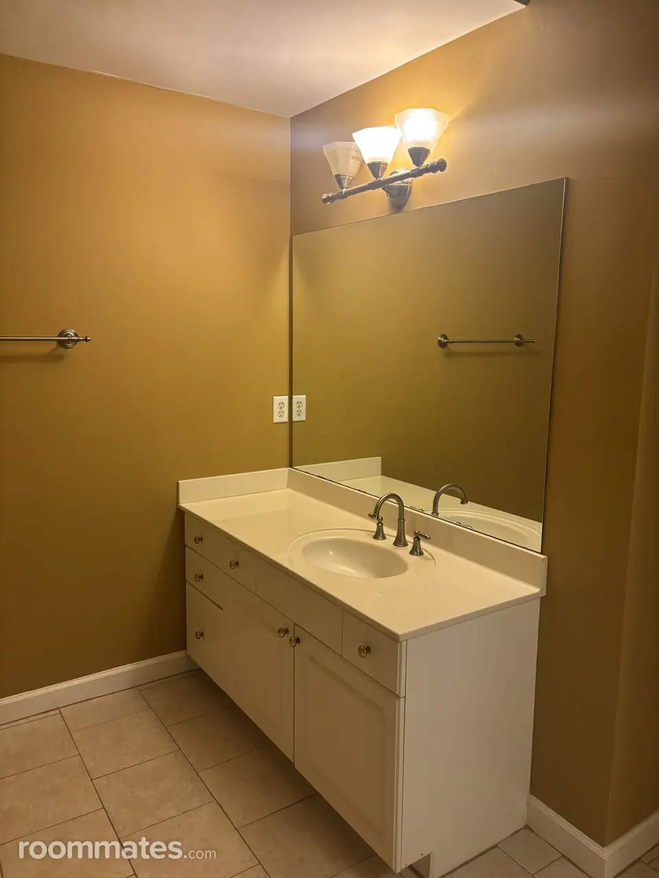 Profile photo 2 of 11